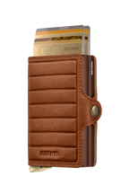 Premium Twinwallet Emboss Lines Cognac+